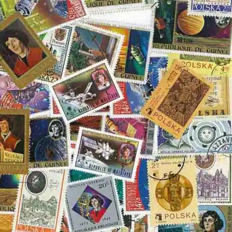 Produit De Marque Collection de timbres Copernic oblitérés