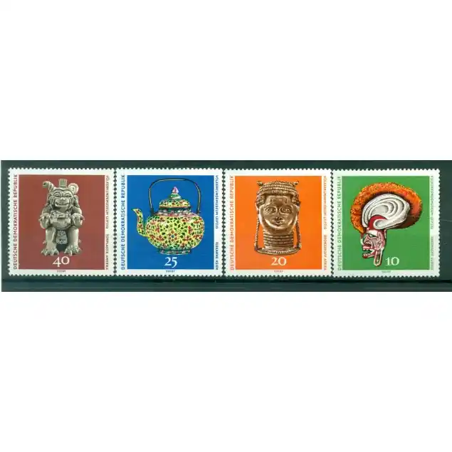 Livraison Gratuite Allemagne - RDA 1971 - Y & T n. 1322/25 - Musée d'ethnologie de Leipzig (Michel n. 1632/35)
