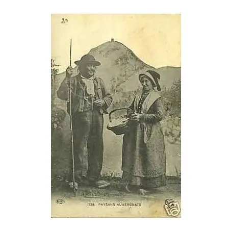 Super Prix Carte postale 63 - L'Auvergne - Deux paysans auvergnats