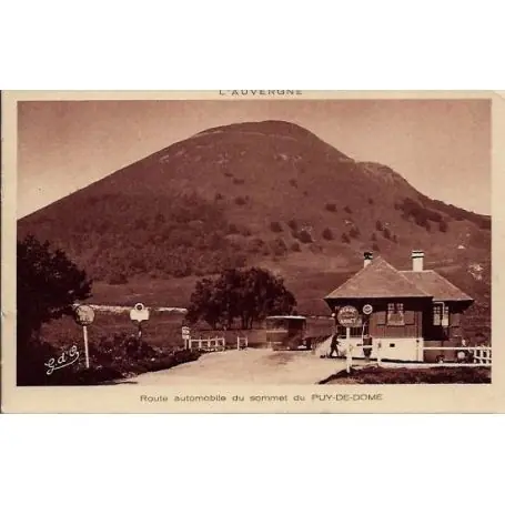 Premium Carte postale 63 - Route automobile du Puy de Dome