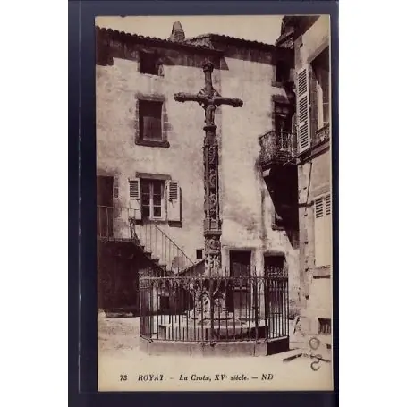 Carte postale 63 - Royat - La croix XVe siecle - Non voyage - Dos divise Meilleur Prix