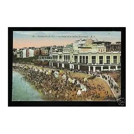 Seulement Aujourd’hui Carte postale 64 - Biarritz - La plage et le casino municipal