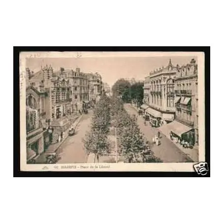 Carte postale 64 - BIARRITZ - PLACE DE LA LIBERTE Acheter En Ligne