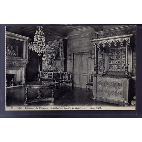 Carte postale 64 - Pau - Interieur du chateau - chambre a coucher de Henri IV - Non voyage Premium