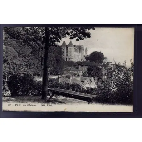 Carte postale 64 - Pau - Le chateau - Non voyage - Dos divise Artisanat