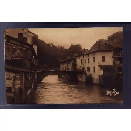 Usine Directe Carte postale 64 - St-Jean-Pied-de-Port - La Nive - Non voyage - Dos non divise