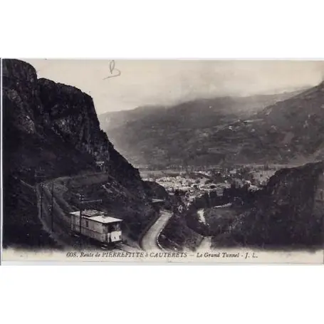 Carte postale 65 - Cauterets - Route de Pierrefitte - Le grand tunnel - Non voyage - Dos div Pas Cher