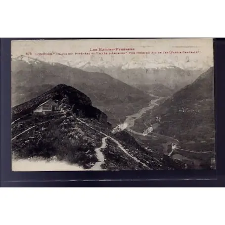 Carte postale 65 - Lourdes - Chaine des Pyrenees et vallee d' Argeles - vue prise du Pic de Meilleure Qualité