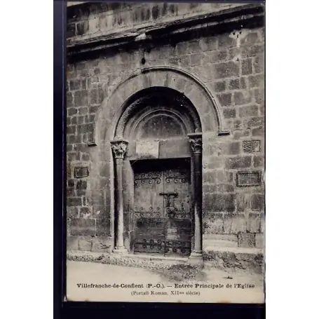 Gros Lot Carte postale 66 - Villefranche-de-Conflent - entree principale de l' eglise - Non voyage -