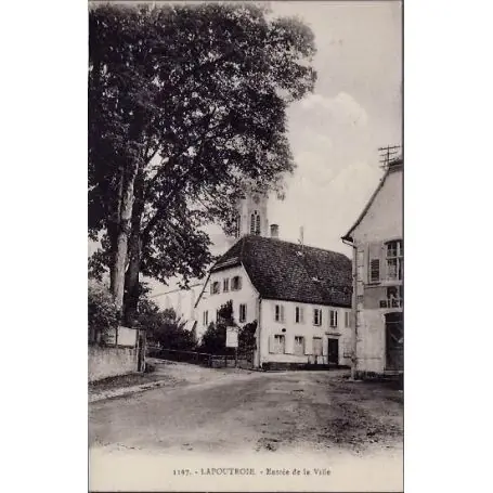 Affaire À Saisir Carte postale 68 - 1197 - Lapoutroie - Entree de la ville - Voyage - Dos divise