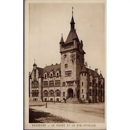 Carte postale 68 - Haguenau - Le musee et la bibliotheque - Non voyage - Dos divise Prix Bas
