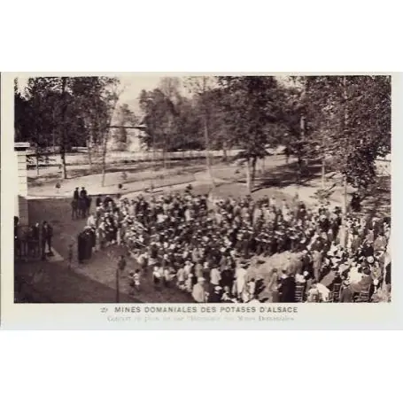 Carte postale 68 - Mines domaniales de Potasses d'Alsace - Concert en plein air par l'Harmo Vente Flash