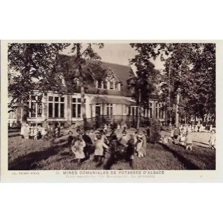 Carte postale 68 - Mines domaniales de Potasses d'Alsace - Ecole maternelle - Cite Rossalmen Acheter En Ligne