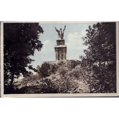 Carte postale 68 - Trois-Epis - Alsace - Altitude 700 metres - Le monument du Galz - Voyage Produit De Marque