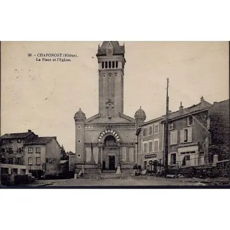 Carte postale 69 - Chaponost - La place et l'eglise Exclusif