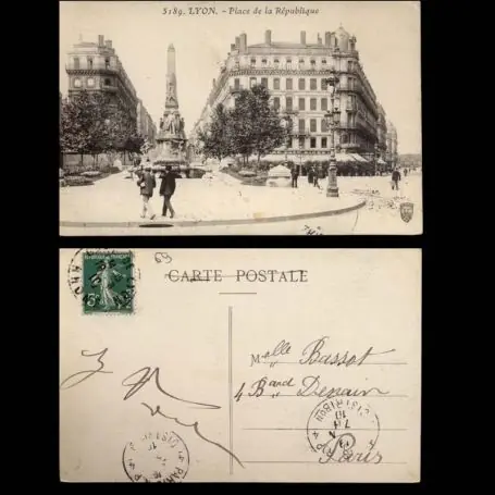 Carte postale 69 - Lyon - Place de la Republique Marque