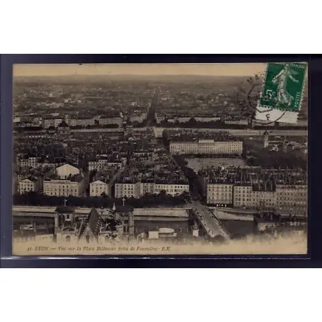 Carte postale 69 - Lyon - vue sur la place Bellecour prise de Fourviere - Voyage - Dos divi Satisfait Ou Remboursé