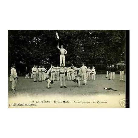 Bon Marché Carte postale 72 - La Fleche - Prytanee Militaire - Exercice physique