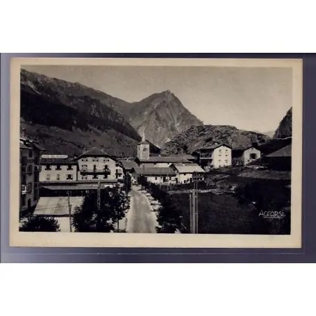 Carte postale 73 - Pralognan - Hotel Beausejour - Hotel des glaciers et eglise - Non voyage Original