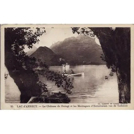 Carte postale 74 - Lac d' Annecy - Le chateau de Duingt et les montagnes d'Entrevernes vus d Prix Promo