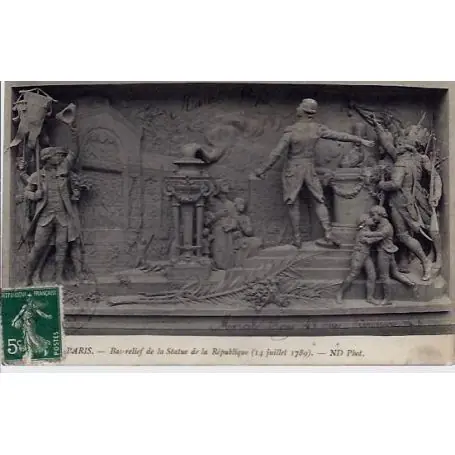 Prix Cassé Carte postale 75 - Bas-relief de la Statue de la Republique 1789