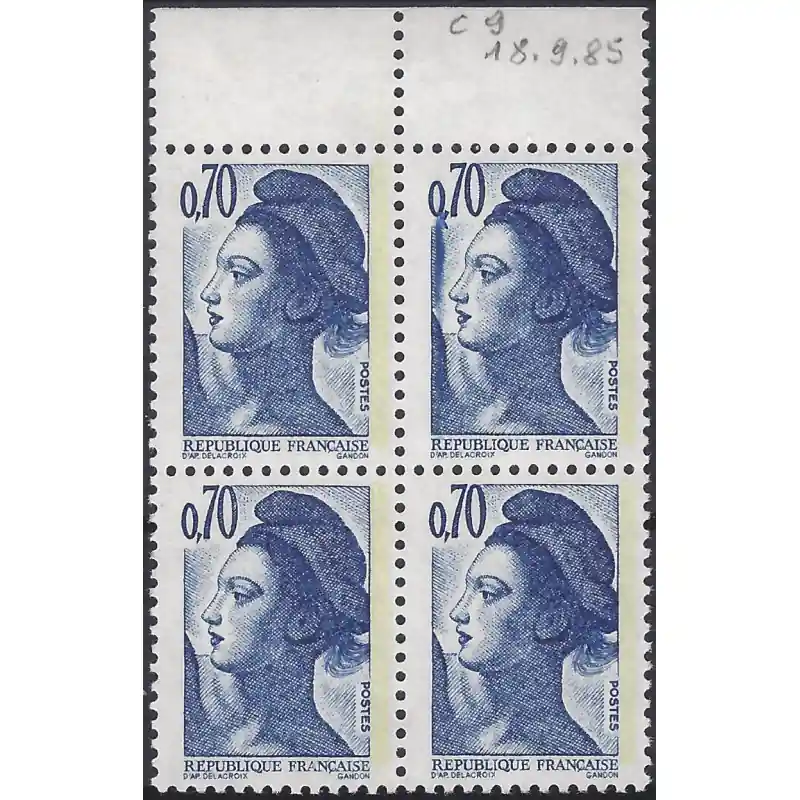 Marianne de Liberté timbre N°2240 variété d'impression dans un bloc de 4 neuf**. Petit Prix