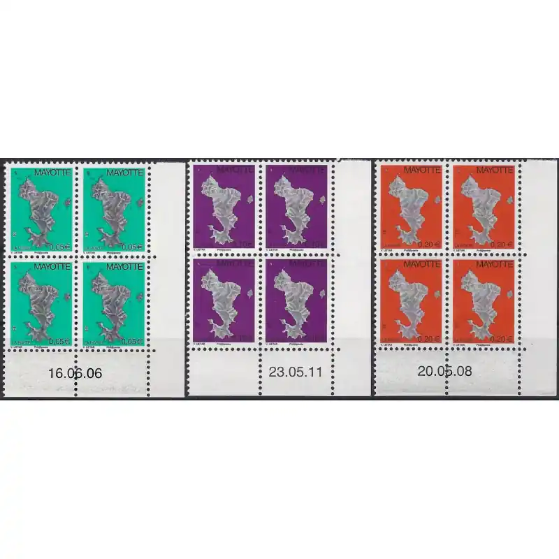 Carte de l'ile timbres de Mayotte N°158a-160a série en bloc coin daté neuf**. Édition Limitée