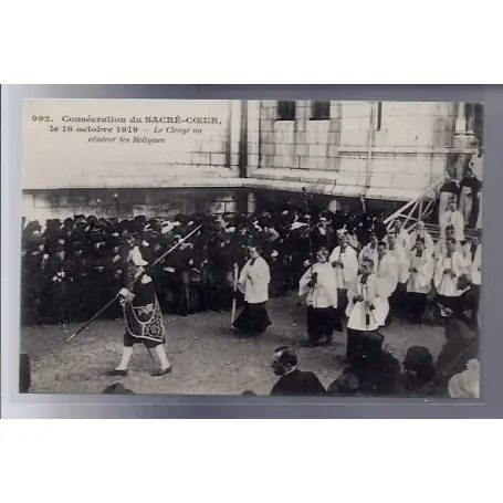 Pas Cher Carte postale 75 - Paris - Consecration du Sacre-Coeur le 16 octobre 1919 - le clerge va ve