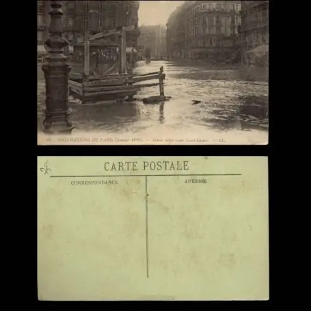 Carte postale 75 - Paris - Inondations 1910 - Autour de la gare St Lazare Authentique