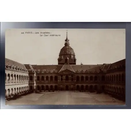 Carte postale 75 - Paris - les Invalides - la Cour interieure - Non voyage - Dos divise Original