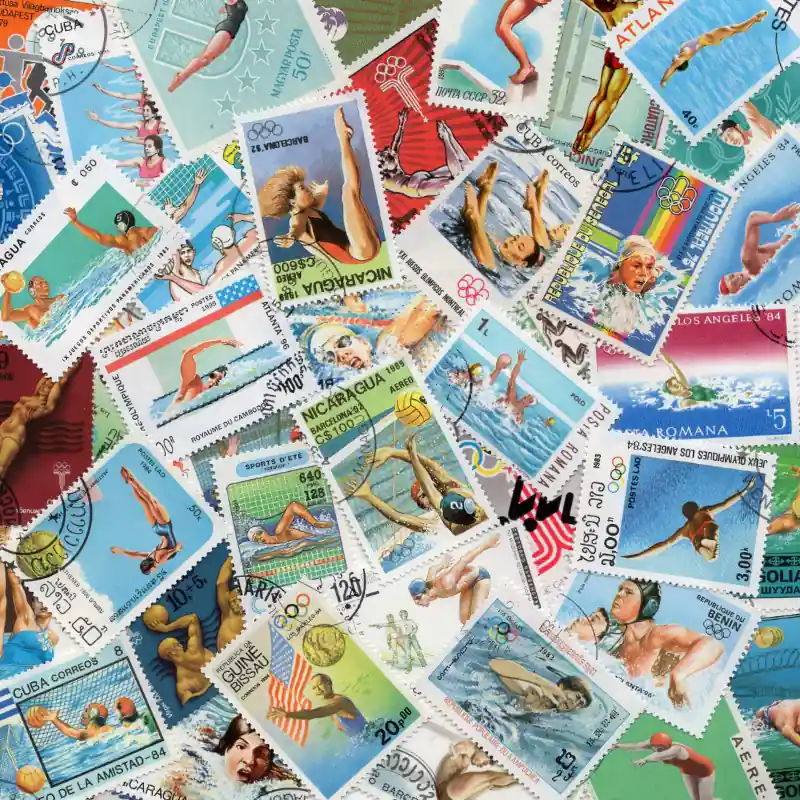 Prix Cassé Natation 50 timbres thématiques tous différents.