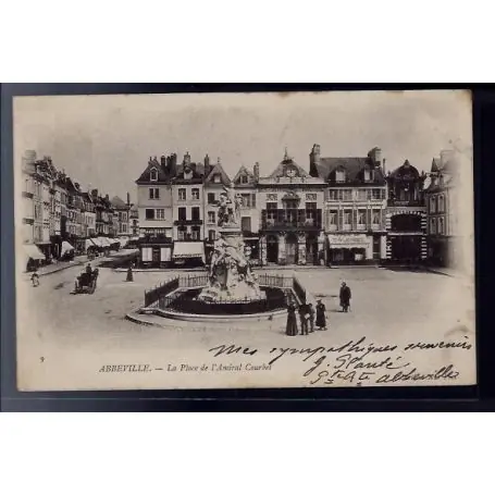 Remise Carte postale 80 - Abbeville - La Place de l' Amiral Courbet - Voyage - Dos non divise