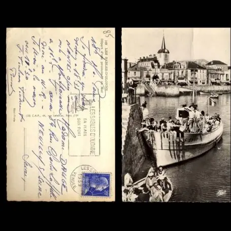 Carte postale 85 - Les Sables d'Olonne - Depart d'une promenade en mer - CPSM Meilleur Prix