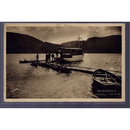 Super Prix Carte postale 88 - Gerardmer - Contre-Jour sur le Lac - Voyage - Dos divise