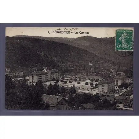 Certifié Carte postale 88 - Gerardmer - les casernes - Voyage - Dos divise