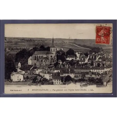 Carte postale 88 - Neufchateau - vue generale vers l' eglise St-Nicolas - Voyage - Dos di Tendance