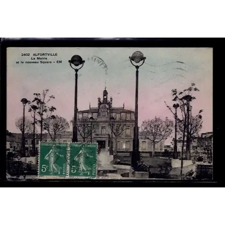 Carte postale 94 - Alfortville - La Mairie et le nouveau square - Voyage - Dos divise Dernière Chance