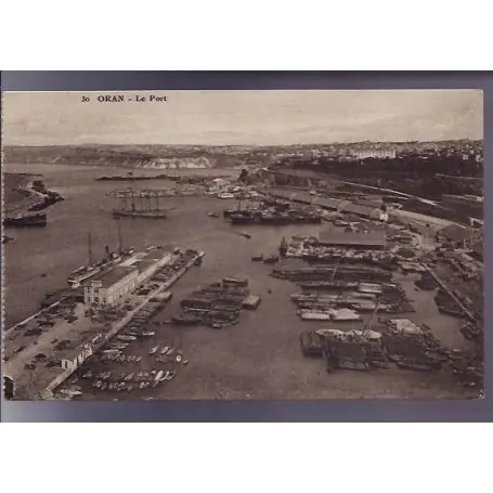 Algerie - Oran - Le port - Bateau Haute Qualité