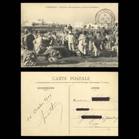 Maroc - Casablanca - Preparation des charges pour un convoi de chameaux - Tres animee Usine Directe