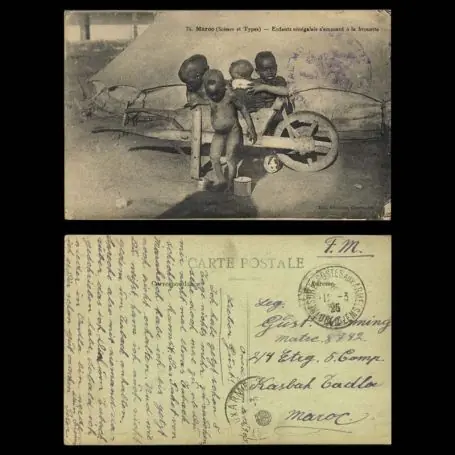 Bon Plan Maroc - Scenes et types - Enfants senegalais s'amusant a la brouette - Animee