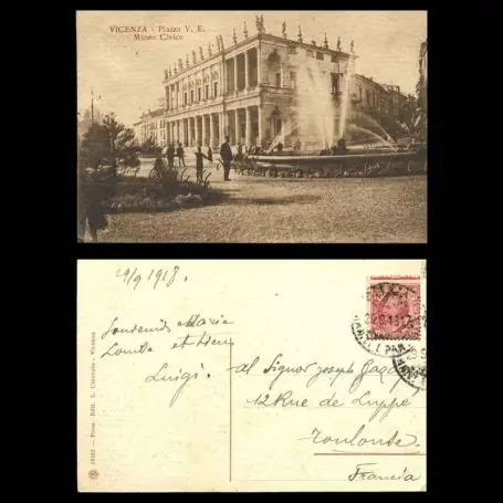 Italie - Vicenza - Piazza V. E. Museo Civico Commande En Gros