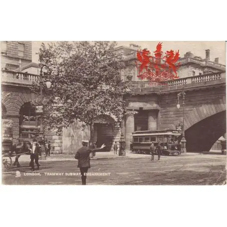 GB - Londres - Tramway Subway Embankment Livraison Express