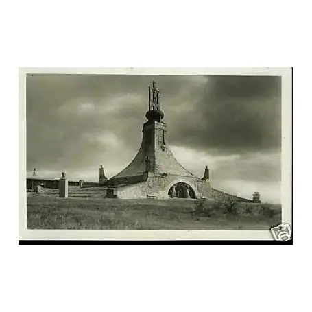 Authentique Tchecoslovaquie - Monument de la Paix pres de Prace