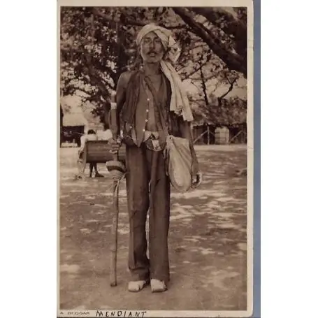 Inde - A beggar - Un Mendiant - Pliee Gros Lot