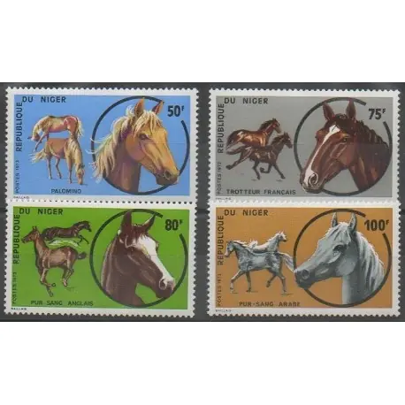 Offre Limitée Niger - 1973 - No 282/285 - Chevaux