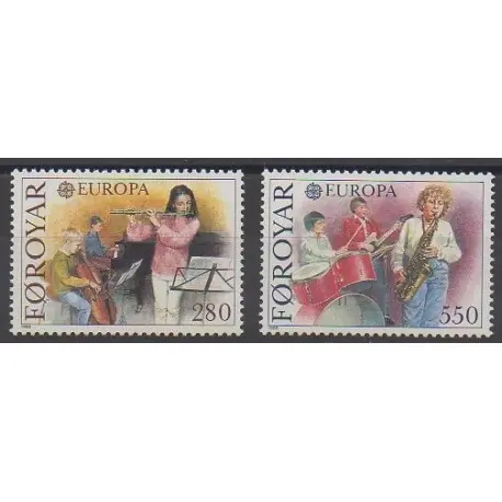 Authentique Féroé (Iles) - 1985 - No 110/111 - Musique - Europa