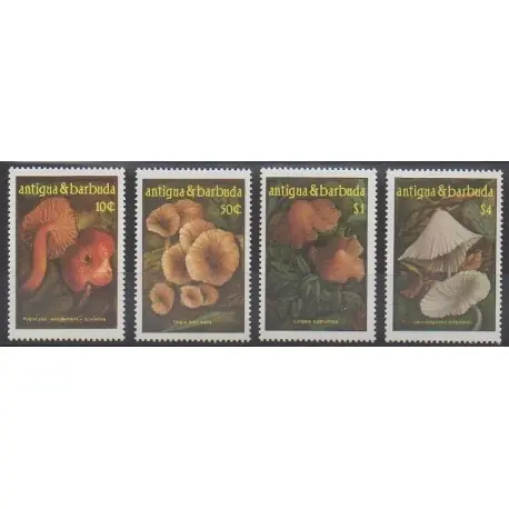 Petit Prix Antigua et Barbuda - 1986 - No 931/934 - Champignons