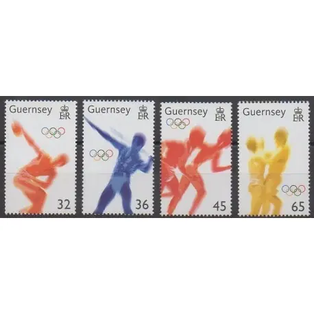 Offre Exclusive Guernesey - 2004 - No 1028/1031 - Jeux Olympiques d'été