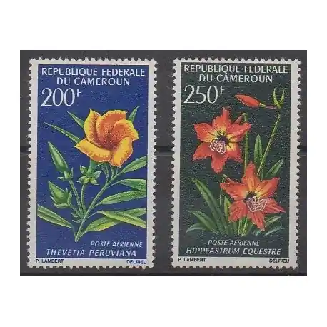 Cameroun - 1967 - No PA99/PA100 - Fleurs Prix Réduit