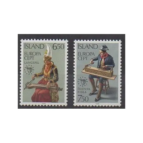 Top Vente Islande - 1985 - No 585/586 - Musique - Europa